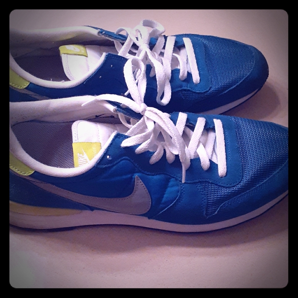 Nike